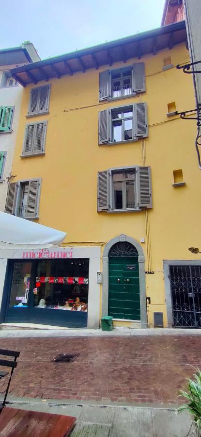 Apartmán Casa Marina Lovere Exteriér fotografie