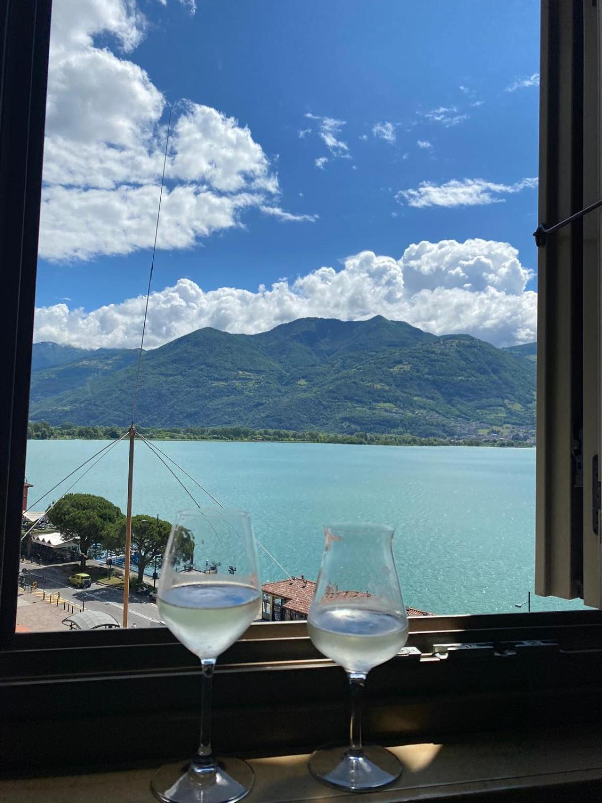 Apartmán Casa Marina Lovere Exteriér fotografie